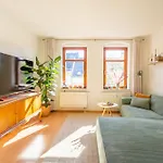 Zentrale & Ruhige Stadtwohnung Nahe Hbf Und Uni *