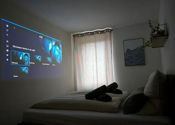 Zentrale & Ruhige Stadtwohnung Nahe Hbf Und Uni 开姆尼茨